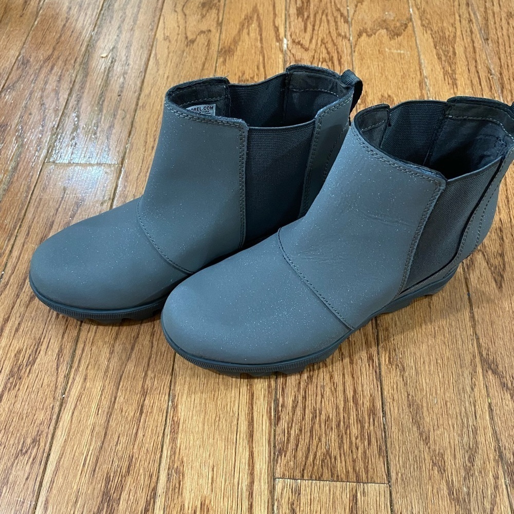 Sorel Joan Of Arctic Wedge Chelsea Boot